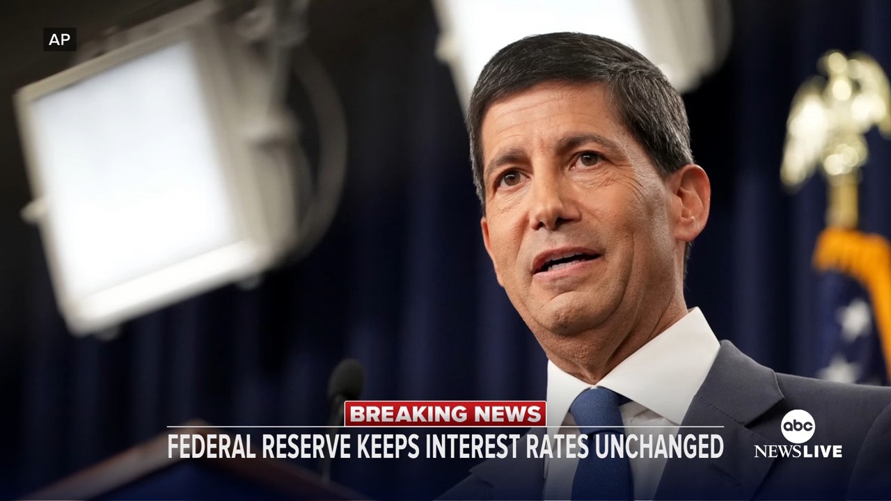 Federal Reserve holds interest rates steady as midterm elections loom
— Elmhurst Community news