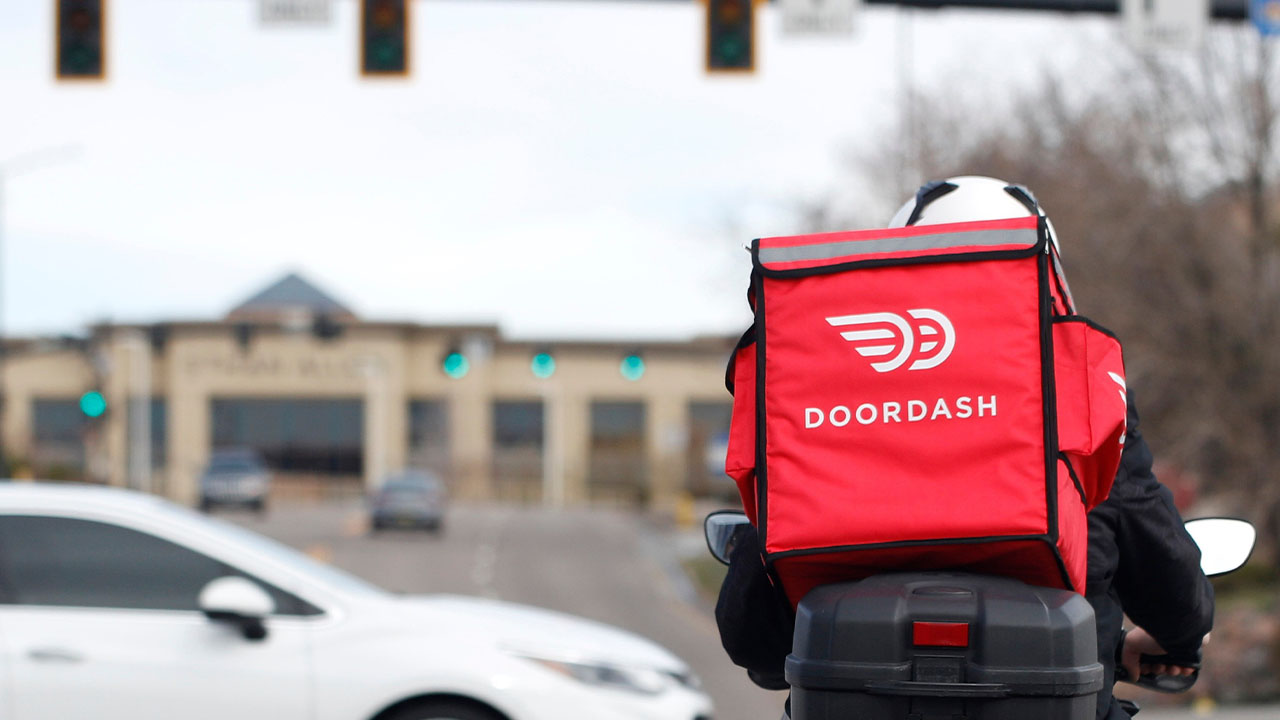 DoorDash offers $17 billion for Instacart in what would be a big consolidation for grocery delivery
       — Elmhurst Business news